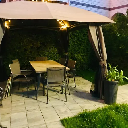 홈스테이 Ku Sloncu -pokoje&apartamenty - Aneksy Kuchenne, Jacuzzi, Parking