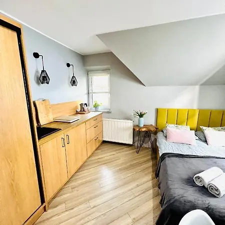 בית אירוח Ku Sloncu -pokoje& - *