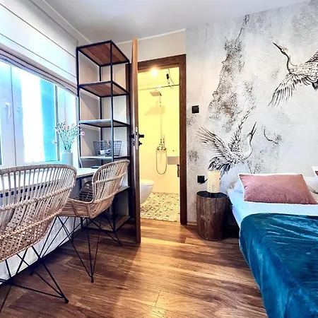 Ku Sloncu -pokoje&apartamenty - * Jastrzębia Góra