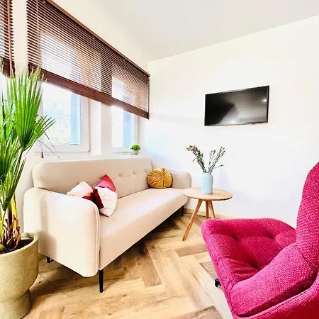 Ku Sloncu -pokoje&apartamenty - Jastrzębia Góra