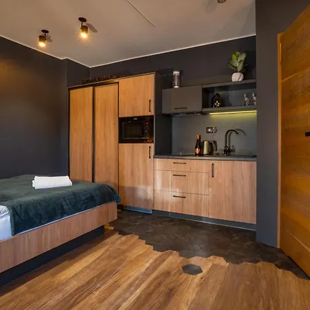 Kwatera prywatna Ku Słońcu -Pokoje& Apartamenty - Jacuzzi Jastrzębia Góra