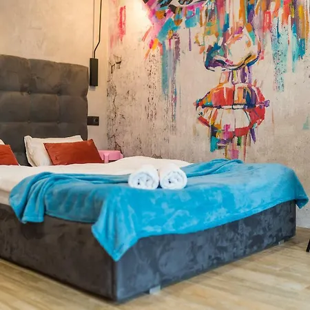 Ku Sloncu -pokoje& - Homestay szállás Jastrzębia Góra